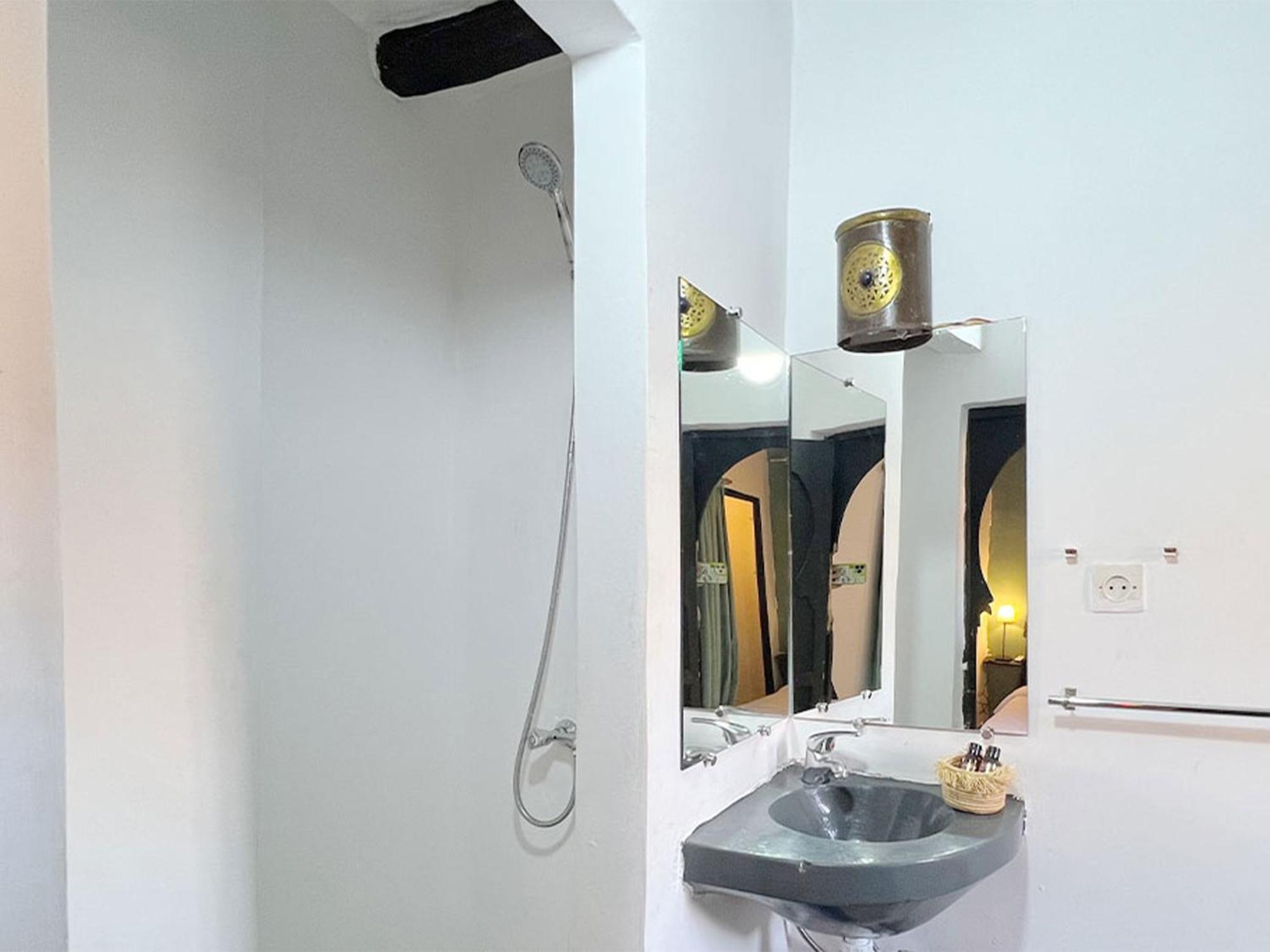 Riad Lazord Marrakesh Ngoại thất bức ảnh